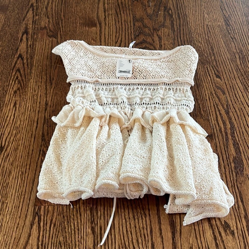 Free People Juliette Ruffle Top 
Size Small - Picture 3 of 6